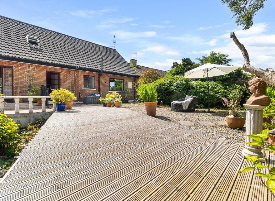 Lisaniska, Windmill Hill, Youghal, P36V489