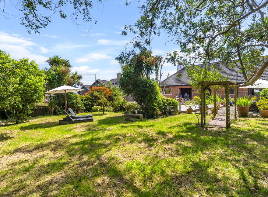 Lisaniska, Windmill Hill, Youghal, P36V489