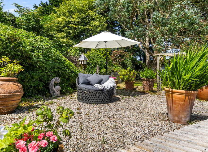 Lisaniska, Windmill Hill, Youghal, P36V489