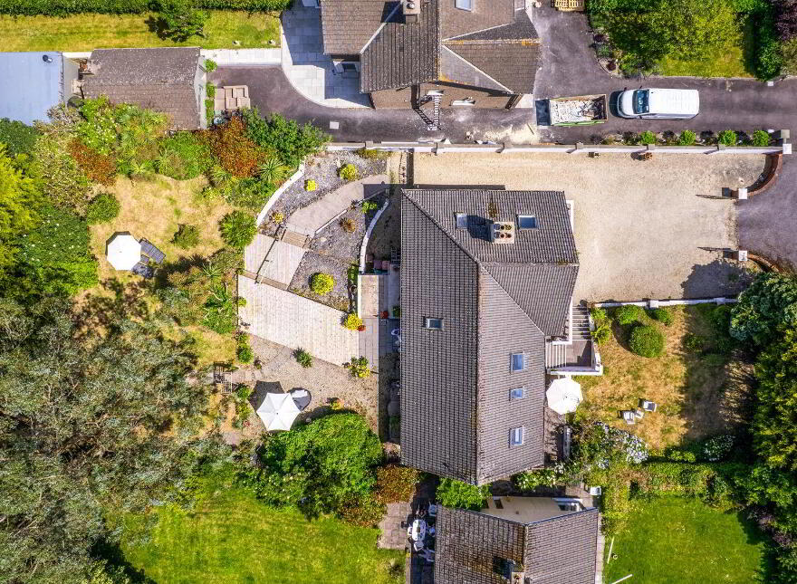 Lisaniska, Windmill Hill, Youghal, P36V489