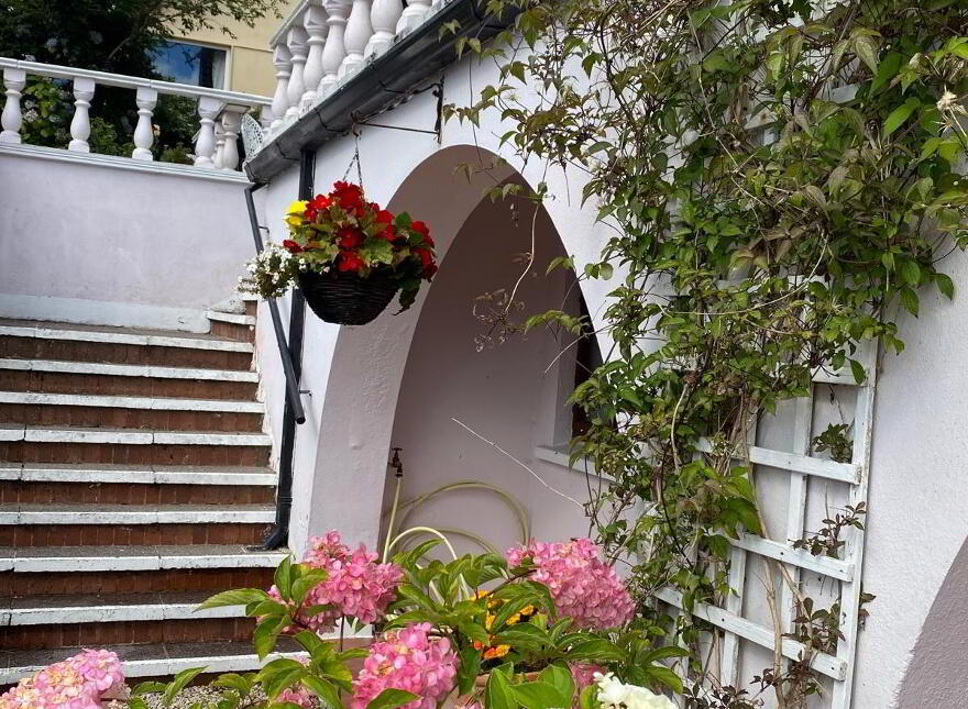 Lisaniska, Windmill Hill, Youghal, P36V489