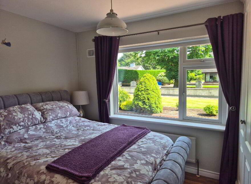 Laragh, Castleblayney, Loughmorne, A75E122