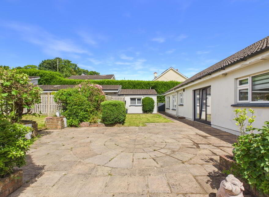 Bramble Lodge, East Ferry, Cobh, P24TN60