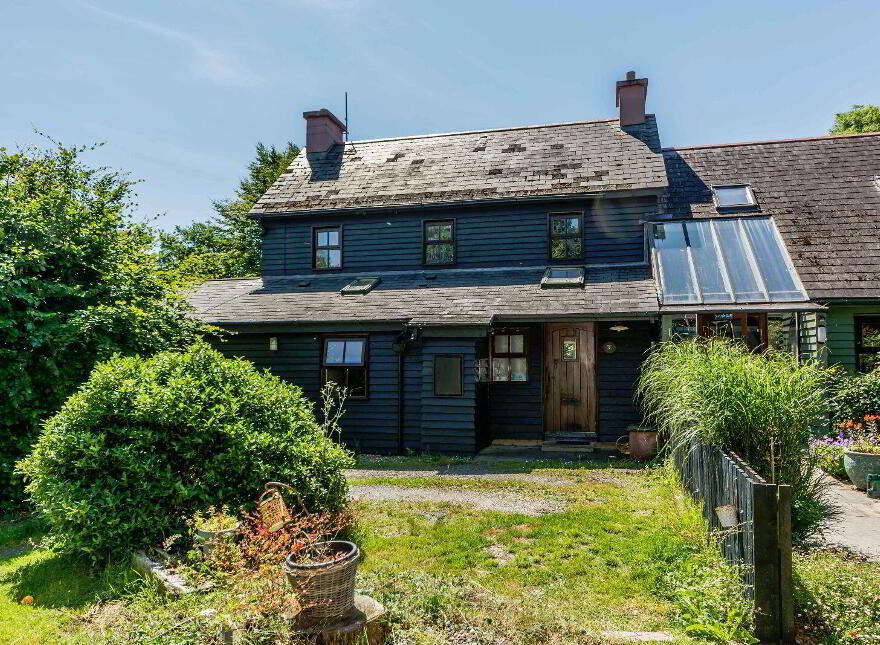 4 The Break, Colla Road, Schull, P81E657