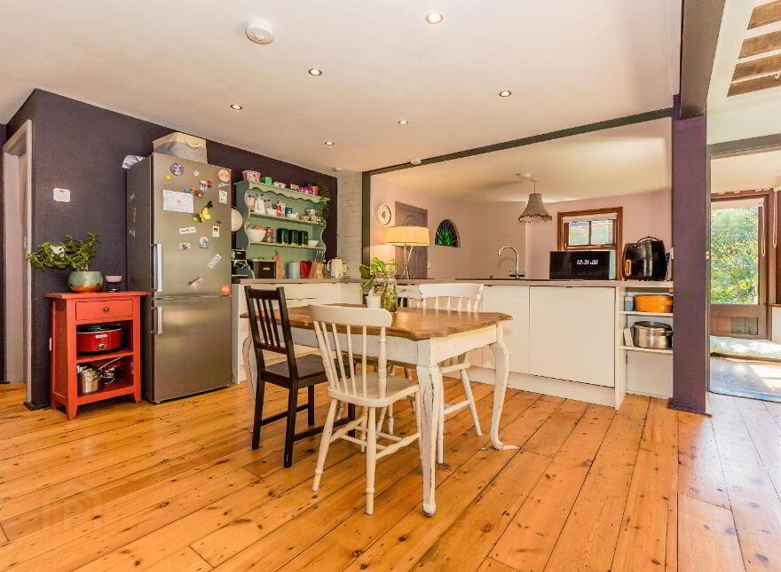 4 The Break, Colla Road, Schull, P81E657