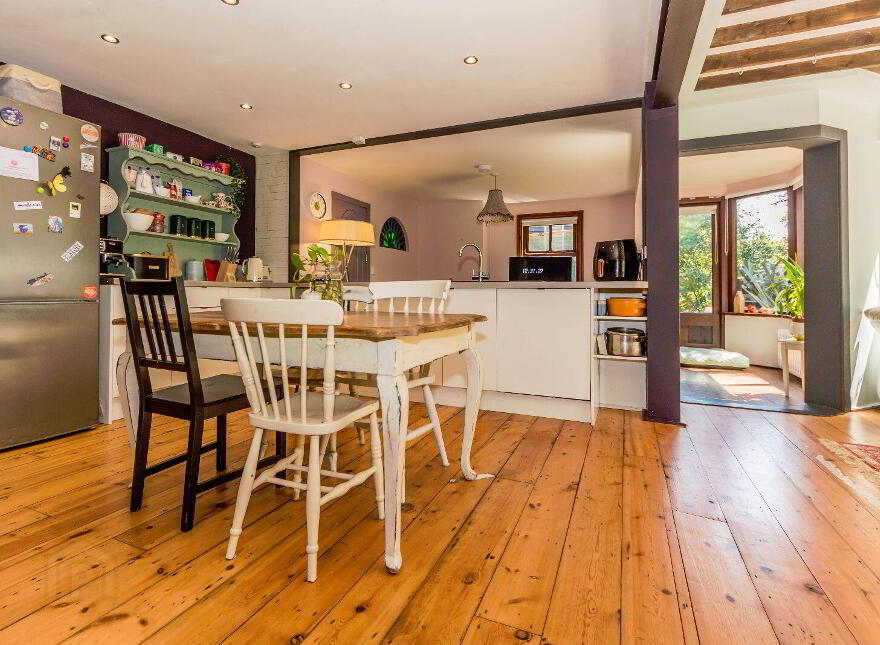 4 The Break, Colla Road, Schull, P81E657