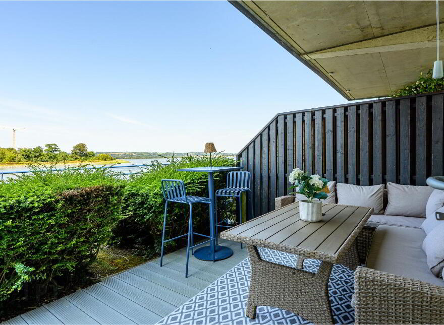 Apartment 84 Mizen, Harty's Quay, Rochestown, T12X376
