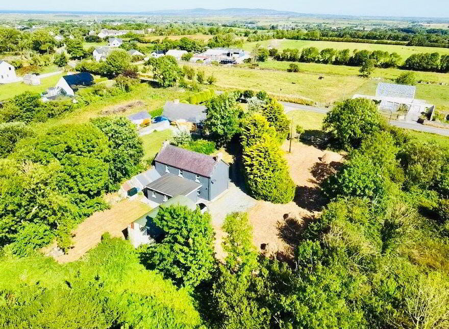 East Commons, Ardfert, V92RX81