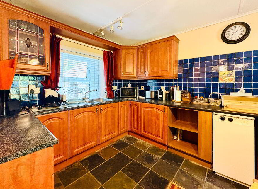 East Commons, Ardfert, V92RX81