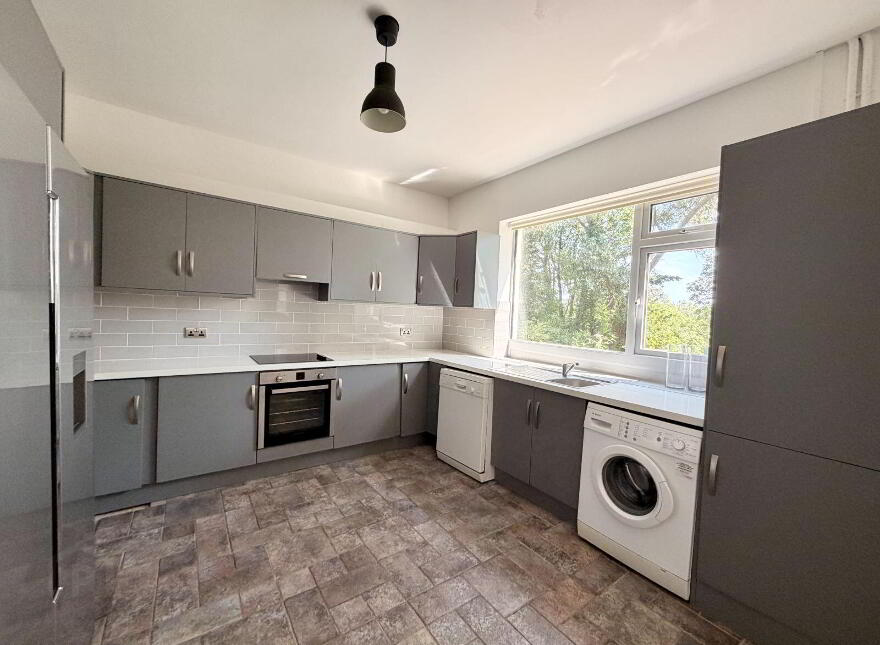 Dunmahon, Tivoli, Silversprings, T23V6K5