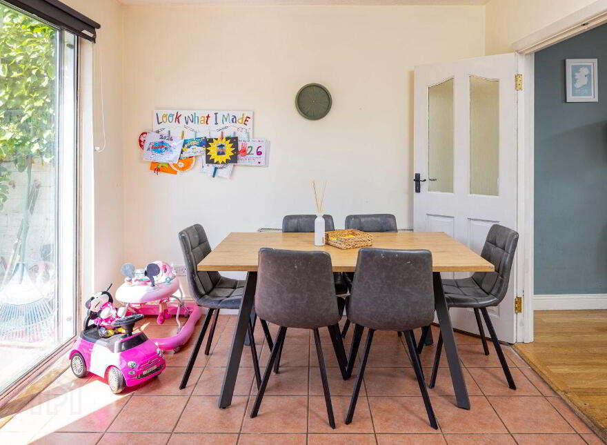 53 Foxwood, Swords, K67EK11