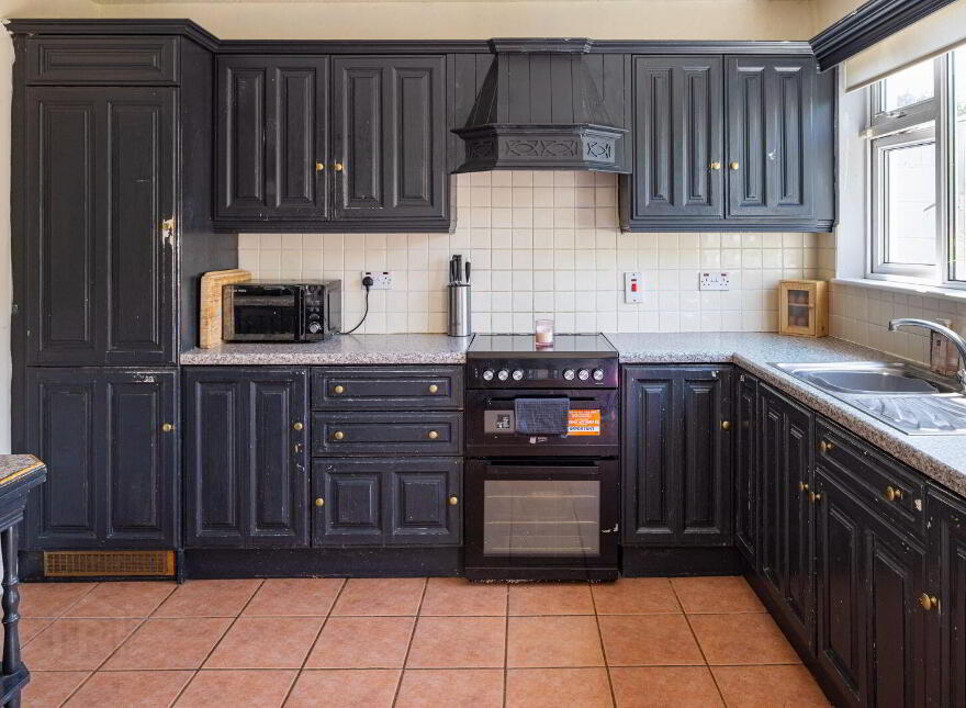 53 Foxwood, Swords, K67EK11