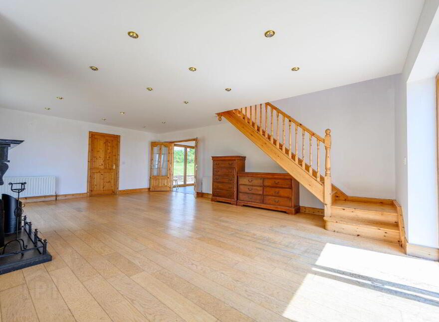 Knockarudane, Glandore, P81RK54