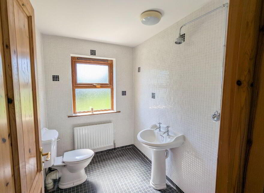 Knockarudane, Glandore, P81RK54