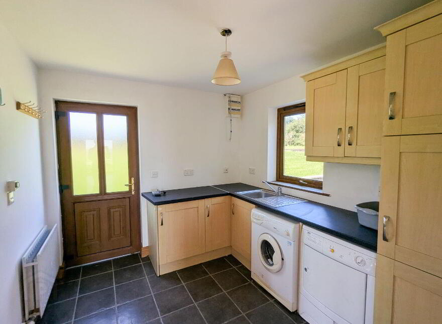 Knockarudane, Glandore, P81RK54