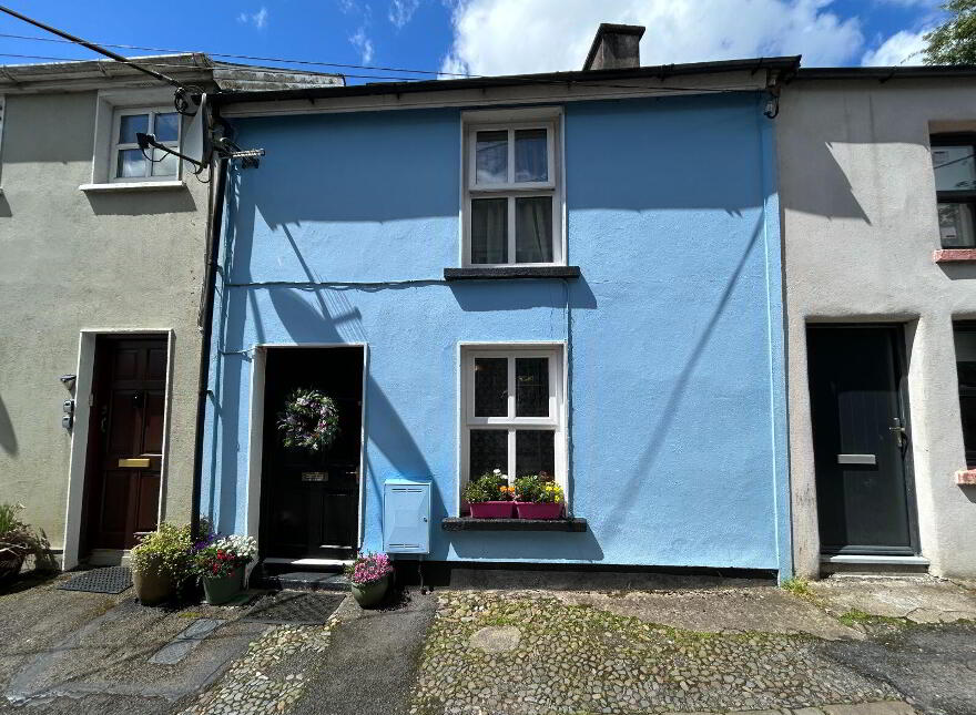 'Cobwebs', John Street, Killaloe, V94X4A6