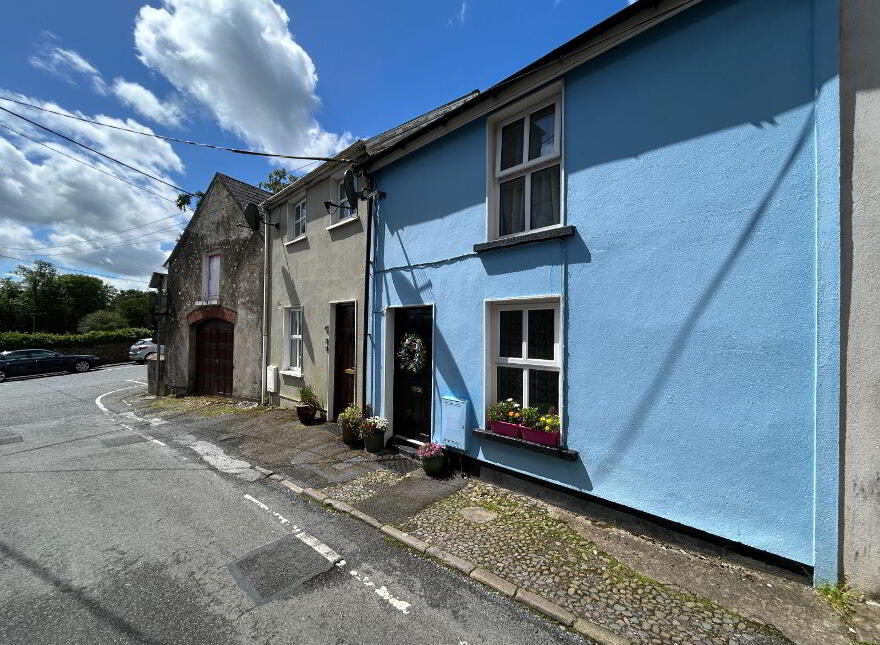 'Cobwebs', John Street, Killaloe, V94X4A6