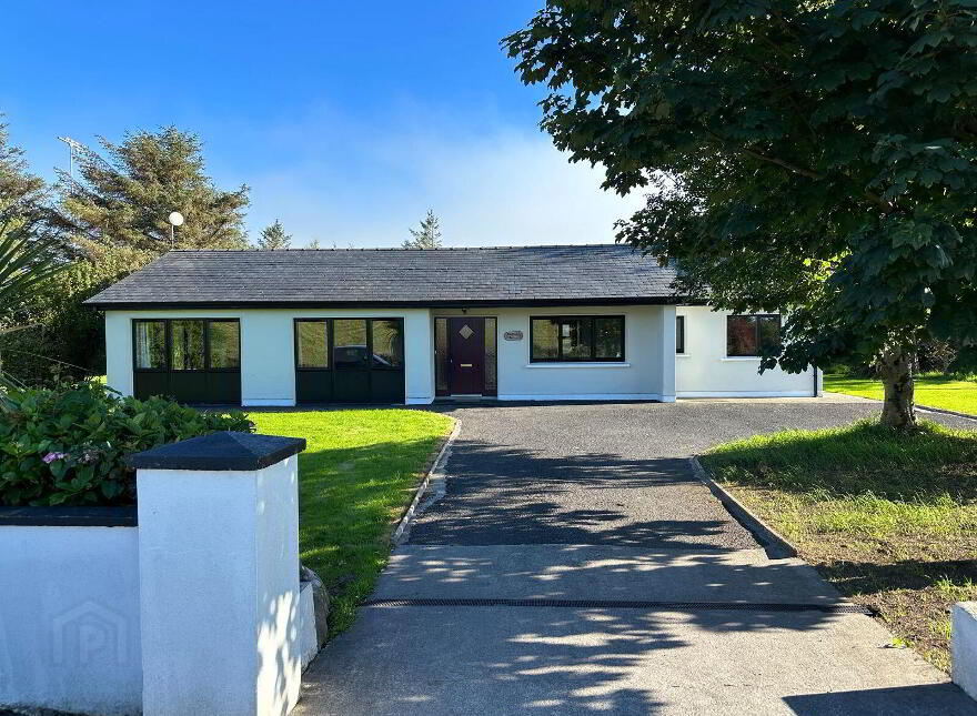 Buckthorn Cottage, Carrowholly, Westport, F28T665