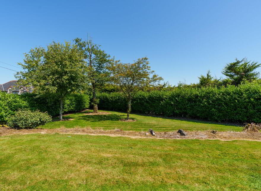 Yellow House, Kilcully, White's Cross, T23HY68