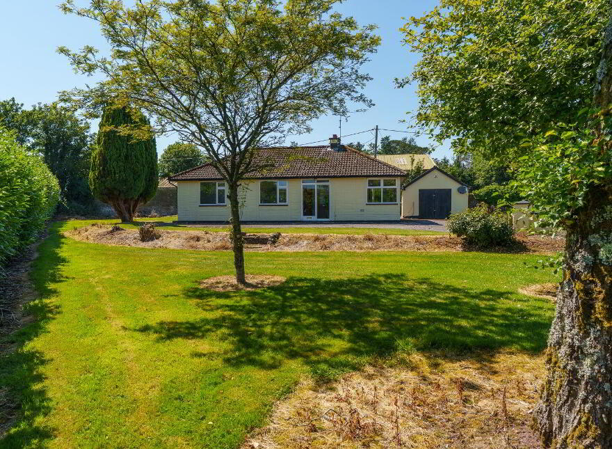 Yellow House, Kilcully, White's Cross, T23HY68