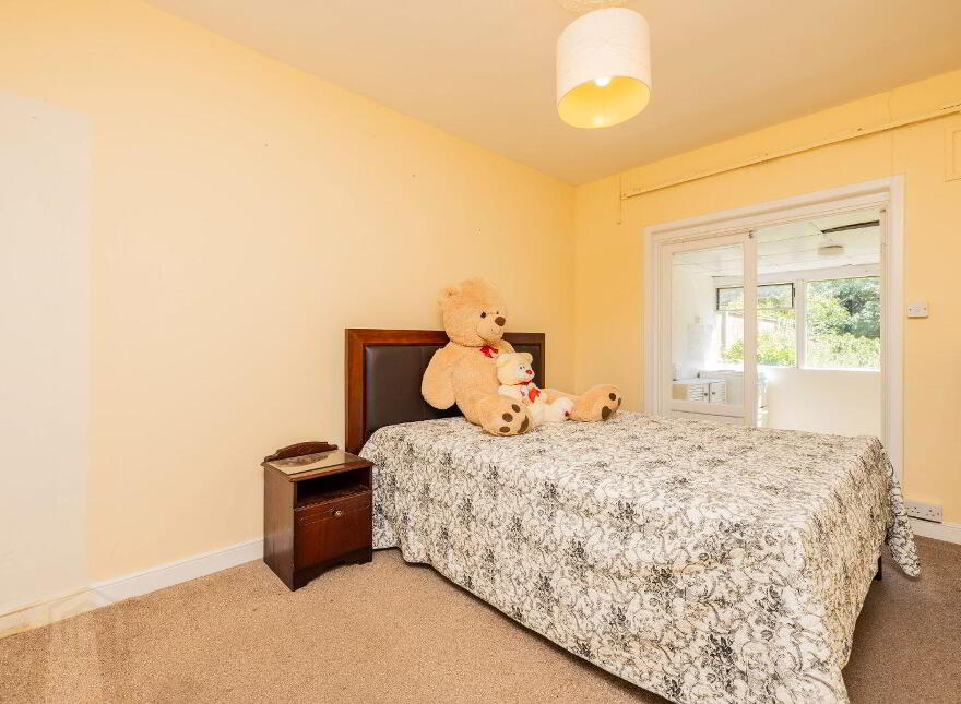 15 Oakdown Road, Rathfarnham, Churchtown, Churchtown, D14V096