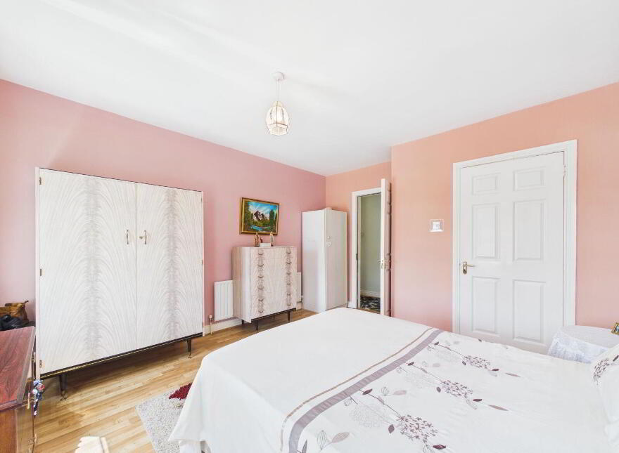Main Street, Ballylinan, Ballylynan, R14RW02