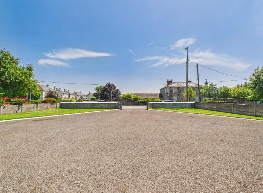 Main Street, Ballylinan, Ballylynan, R14RW02
