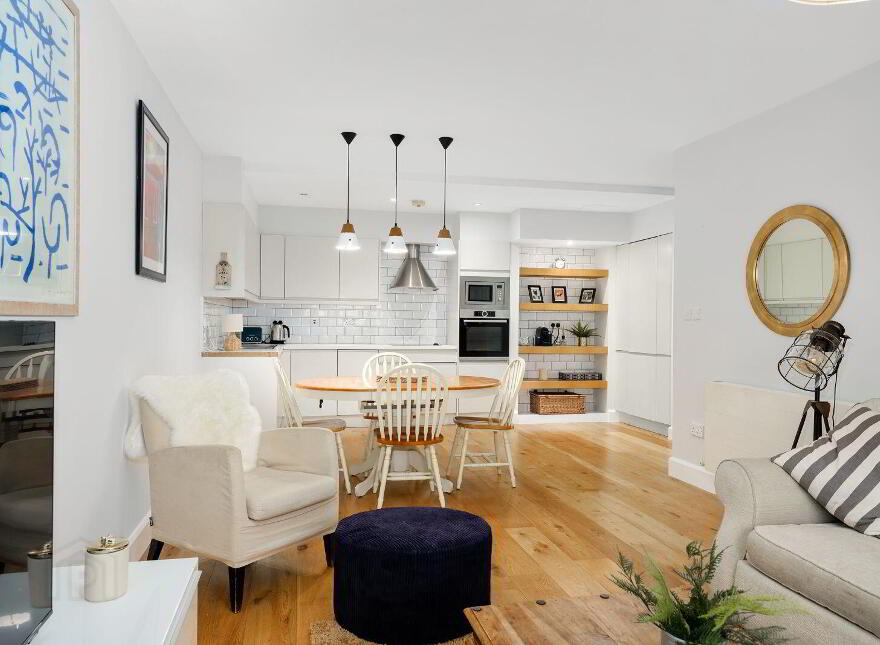 Apartment 8 Corrig Hall, Ticknock Hill, Sandyford, Sandyford, D18XV18