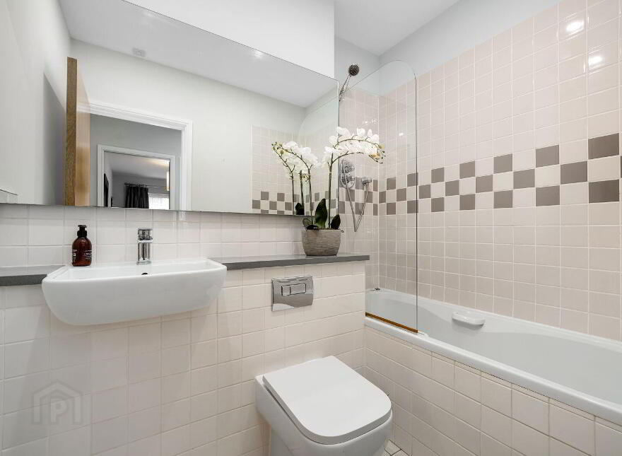 Apartment 8 Corrig Hall, Ticknock Hill, Sandyford, Sandyford, D18XV18