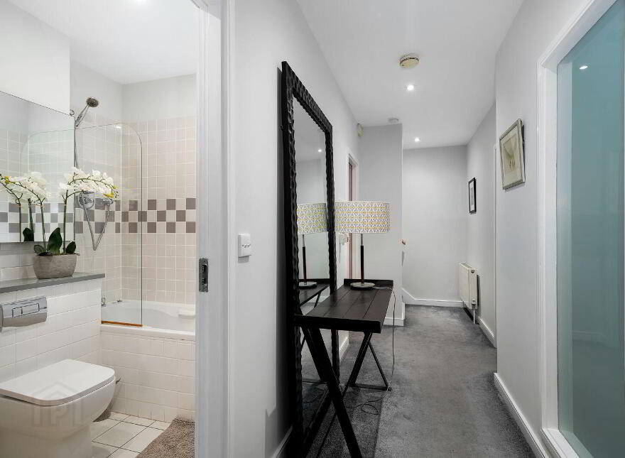 Apartment 8 Corrig Hall, Ticknock Hill, Sandyford, Sandyford, D18XV18