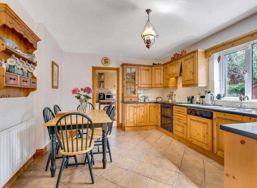 4 Cluain Rí, Navan Road, Trim, C15XV07