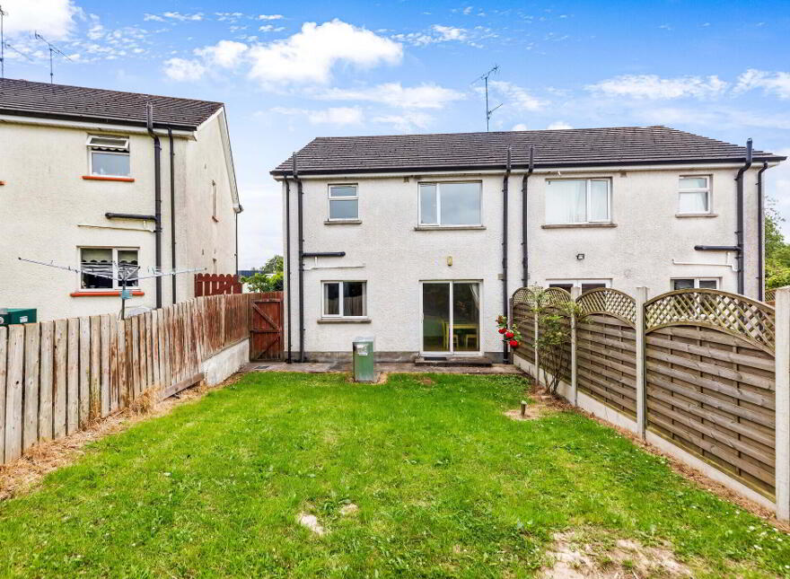2 Ard Cluain, Roslea Rd, Clones, H23RX84