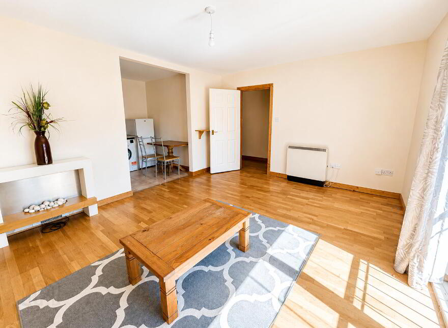 49 Riverside, Monaghan, H18NR40
