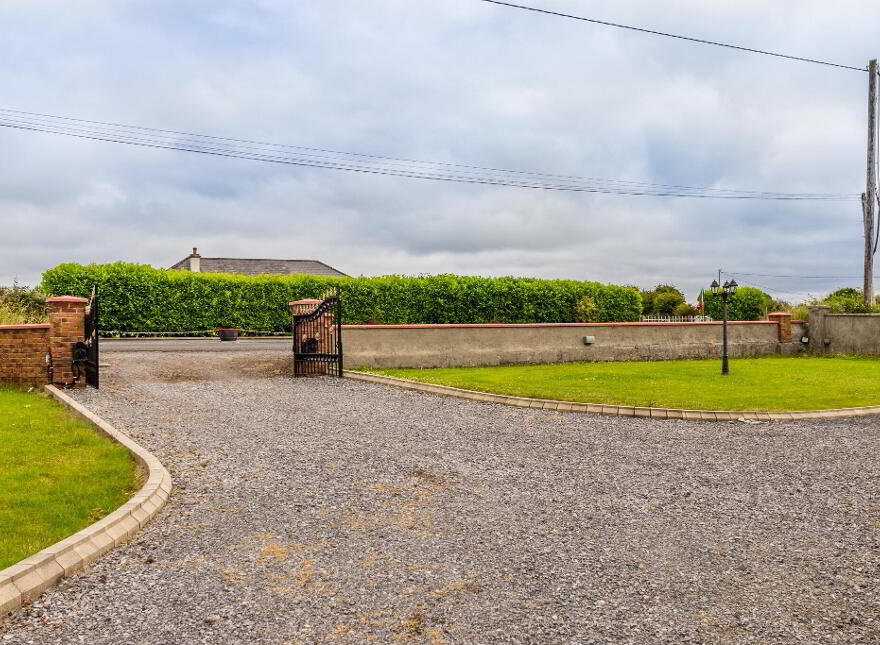 Carrownabrickna, Roscommon Town, F42PY98