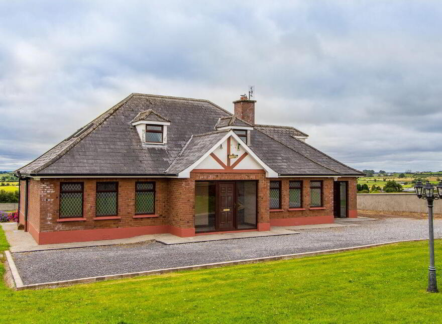 Carrownabrickna, Roscommon Town, F42PY98