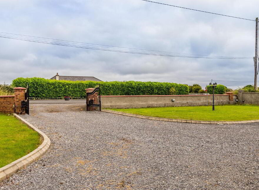 Carrownabrickna, Roscommon Town, F42PY98