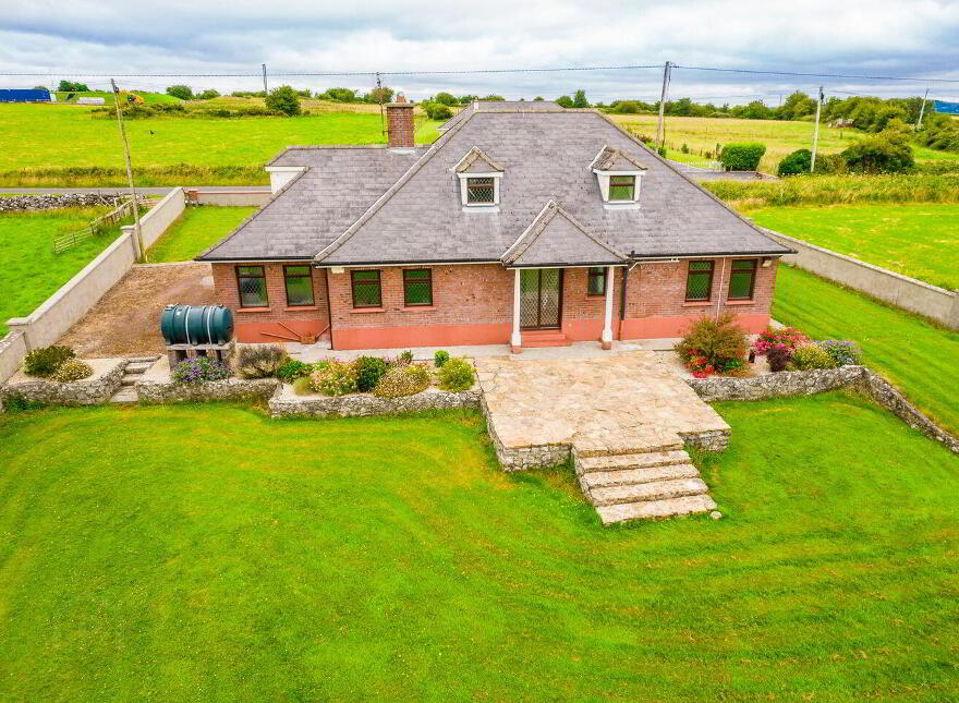 Carrownabrickna, Roscommon Town, F42PY98