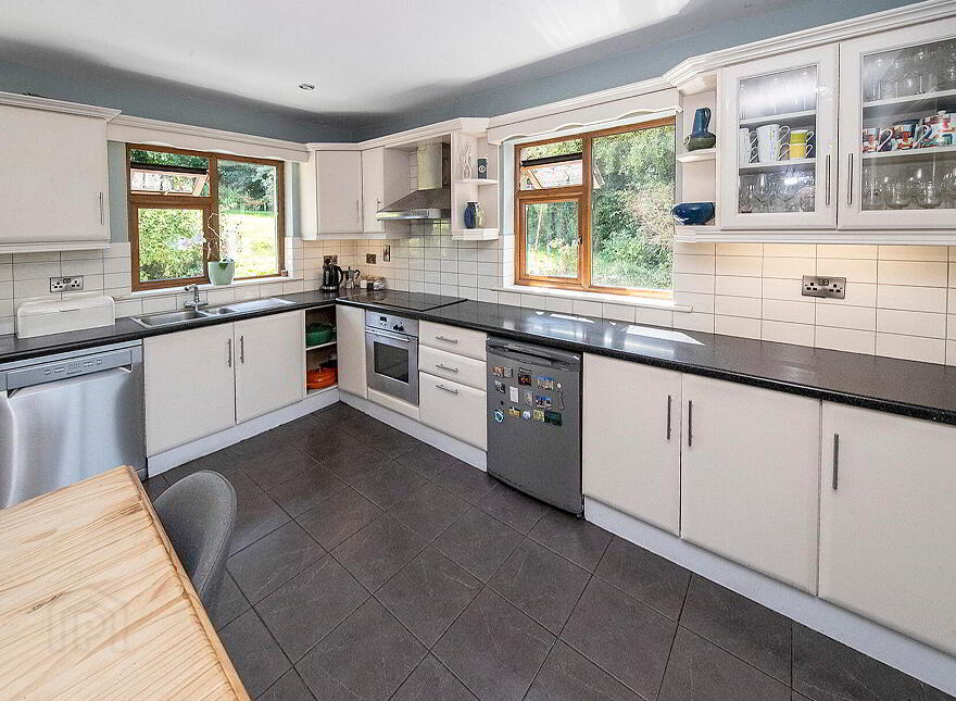 Ballylaneen, Ballylaneen, X42Y383