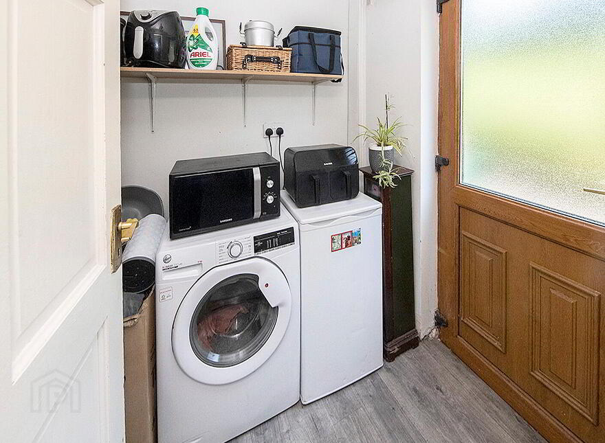 Ballylaneen, Ballylaneen, X42Y383