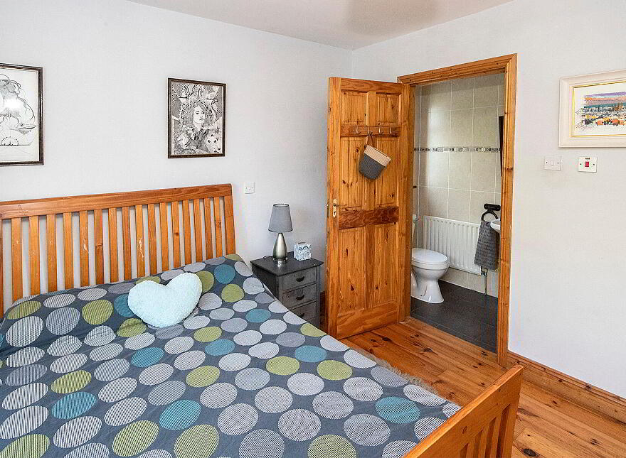 Ballylaneen, Ballylaneen, X42Y383