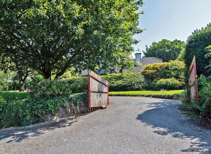 Ballylaneen, Ballylaneen, X42Y383