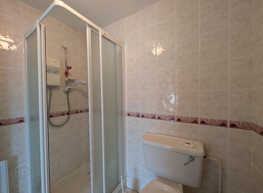 Market Street, Swinford, F12KN81