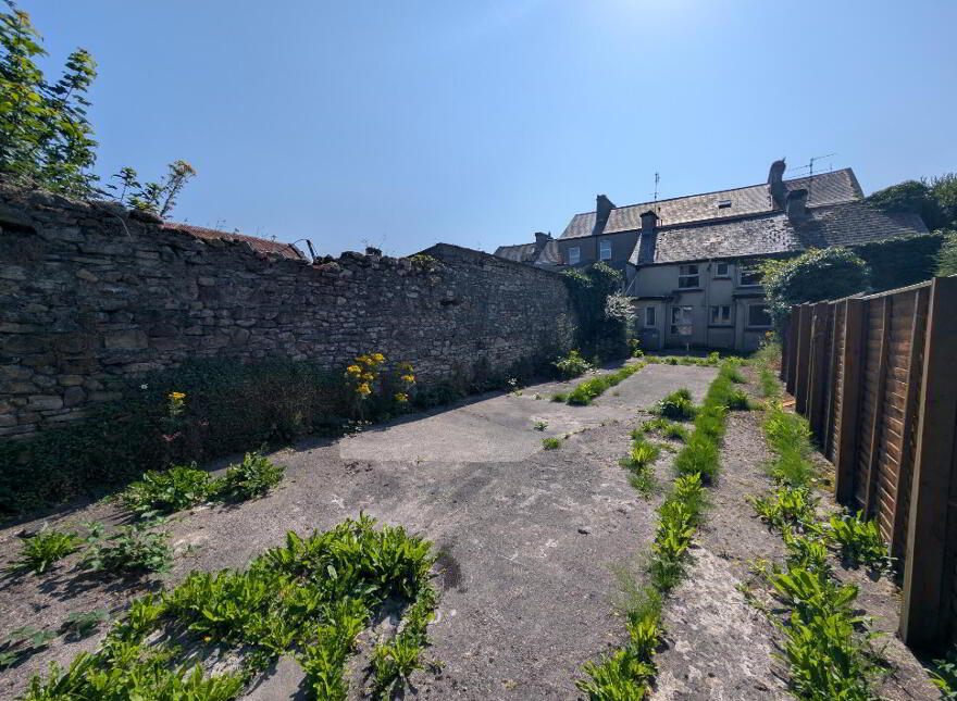 Market Street, Swinford, F12KN81