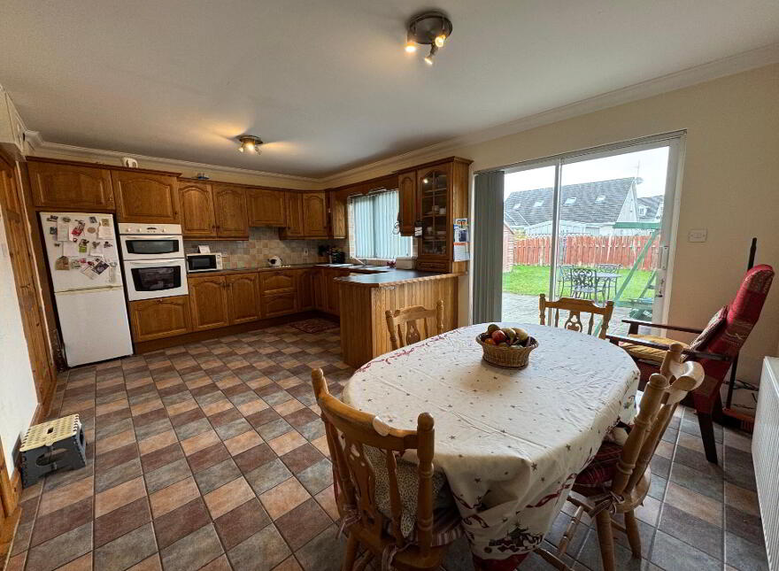16 Coill Abhainn, Swinford, F12V070