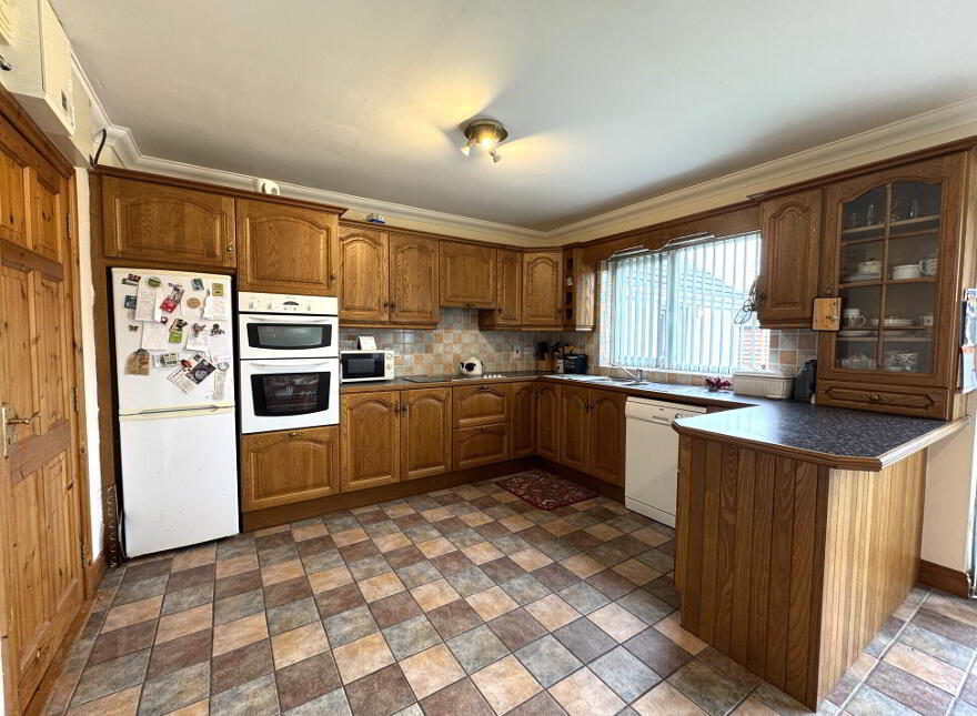 16 Coill Abhainn, Swinford, F12V070