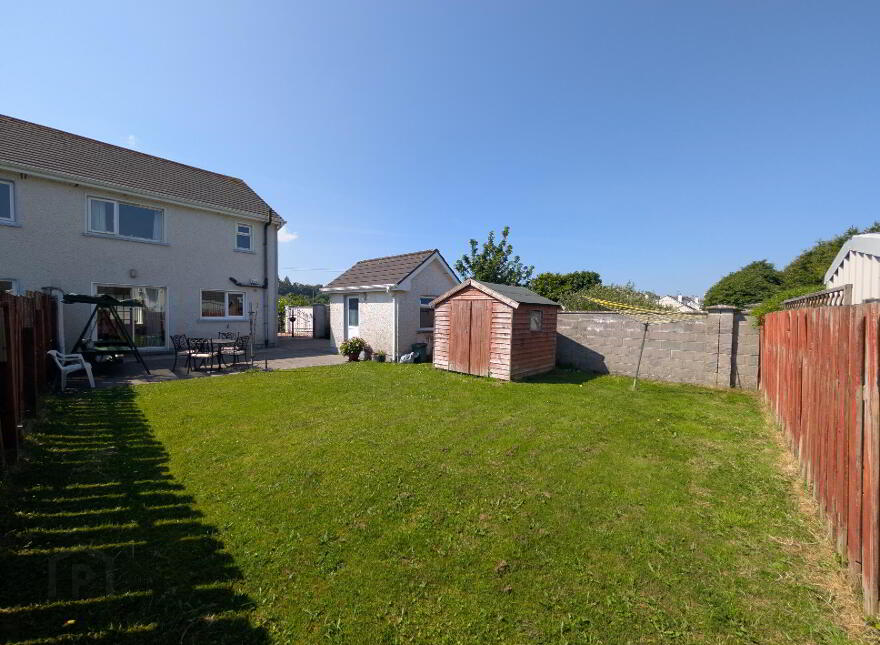16 Coill Abhainn, Swinford, F12V070