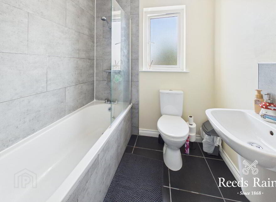 147 Linen Crescent, Bangor, BT19 7JT
