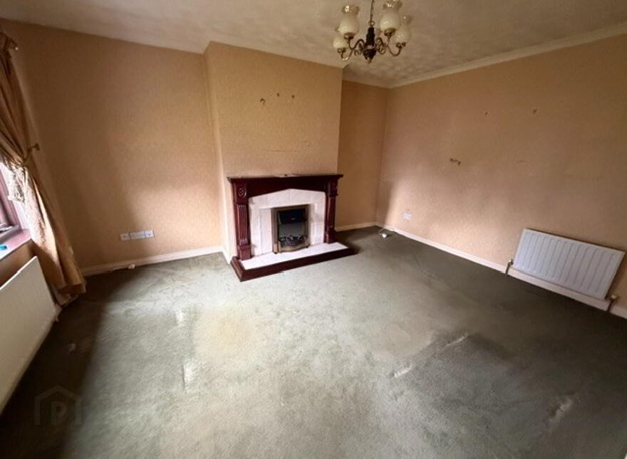 15 Woodlands, Broughshane, BT43 7NT
