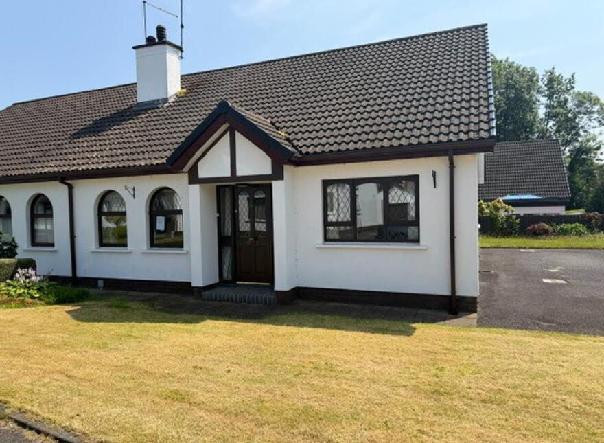 15 Woodlands, Broughshane, BT43 7NT