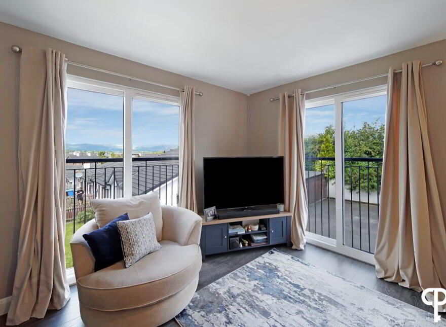 111B The Old Fort, Strathfoyle, Derry / Londonderry, BT47 6XR